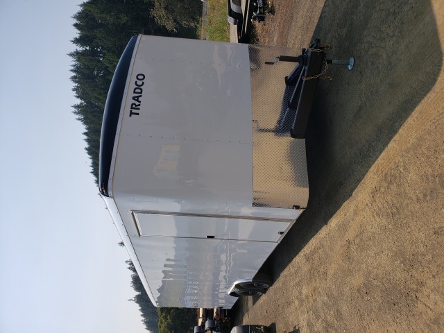 Trailer Station USA TradCo Criterion Model CT824D5EU-84-16-BR-BN Category: Cargo - Enclosed GVWR: 10000 Payload: 6290
